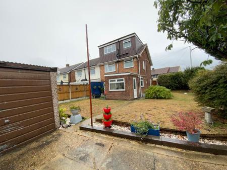 REAR GARDEN approx 70ft