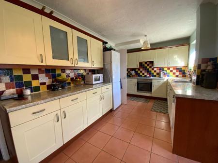 KITCHEN 17'1 x 9'11
