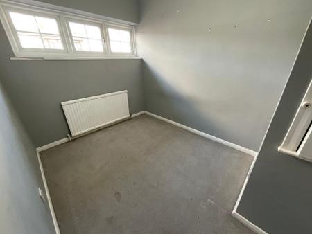 BEDROOM THREE 9'9 x 6'6