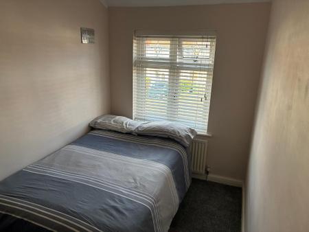 BEDROOM THREE 10'1 x 6'5