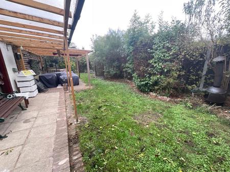 REAR GARDEN approx 100ft