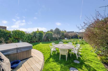 sketch_Ph20_6428147 copy.jpg