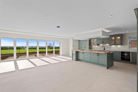 OPEN PLAN LIVING/DINING KITCHEN
