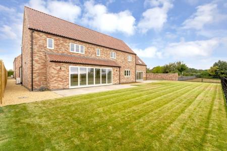 Crossroads Farm WEB PH-16.jpg