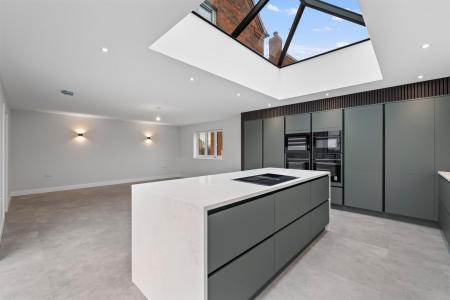 56 Stathern Lane (2).jpg