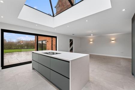 56 Stathern Lane (3).jpg