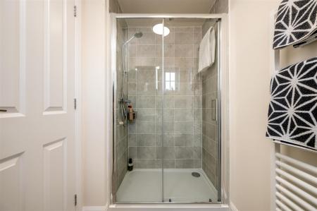 16 Penson Gardens WEB PH-64.jpg