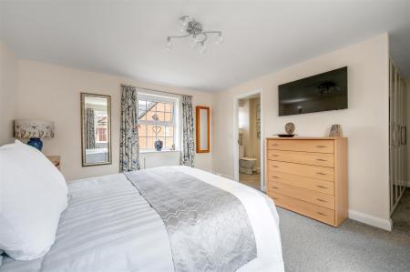 16 Penson Gardens WEB PH-68.jpg