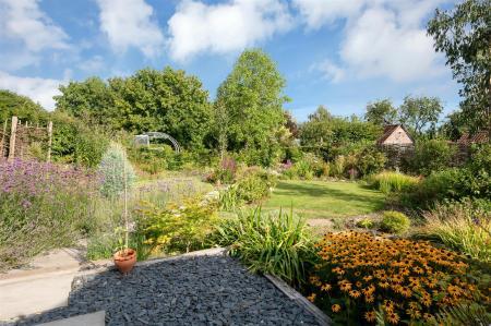 The Cottage Revisit PH-25.jpg