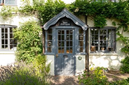 The Cottage Revisit PH-4.jpg