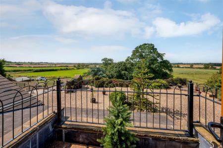 The Covert, Elton WEB PH-51.jpg