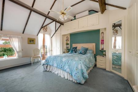 The Covert, Elton WEB PH-70.jpg