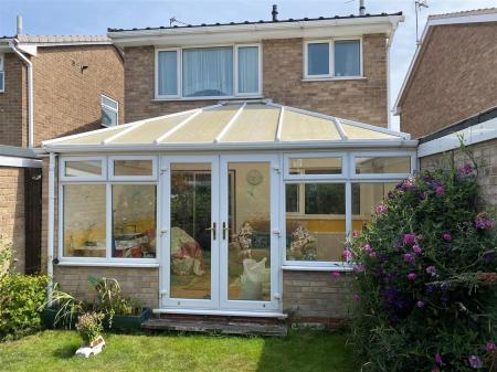 9018472-106274-133996516495669086-c5056015-f4ba-f5