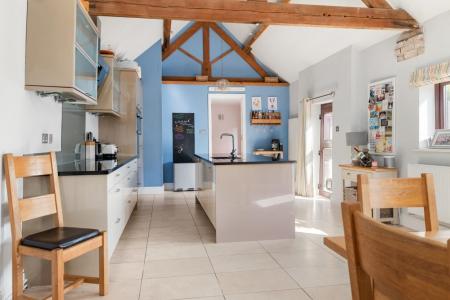 The Long Barn WEB PH-29.jpg