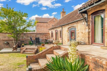 The Long Barn WEB PH-10.jpg