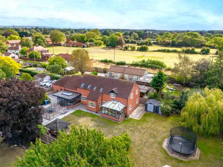 Tinkers Lodge-11.jpg