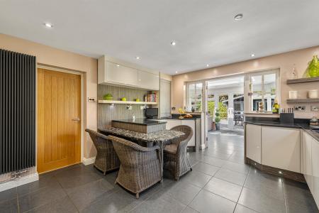 Tinkers Lodge-11.jpg