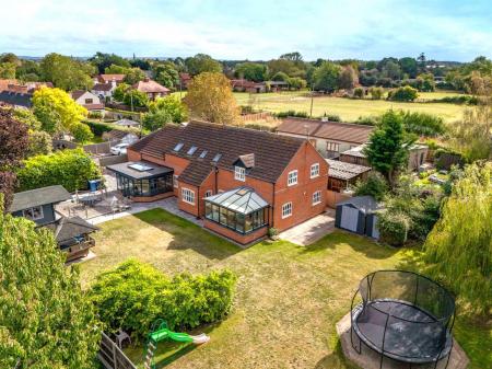 Tinkers Lodge-10.jpg