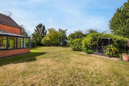 Tinkers Lodge-05.jpg