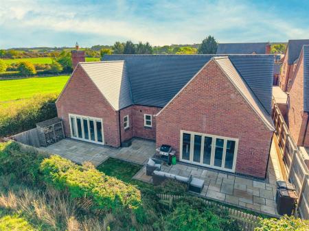 23 North Lodge Road-08.jpg