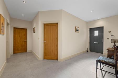 23 North Lodge Road-01.jpg