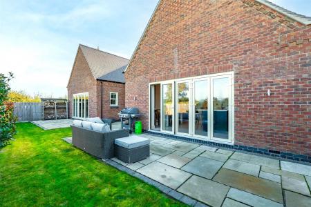 23 North Lodge Road-06.jpg