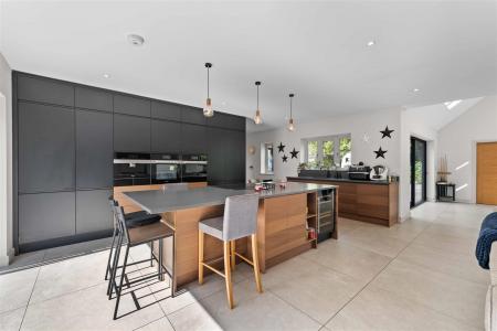 Fox House-13 (2).jpg