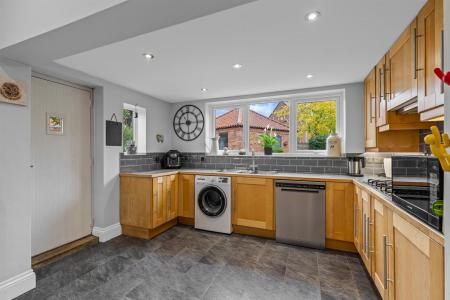 College House-05.jpg