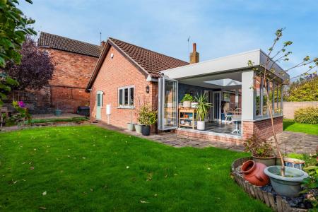 Hollies Farm-09.jpg
