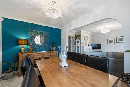 6 Sedgebrook Road-16.jpg