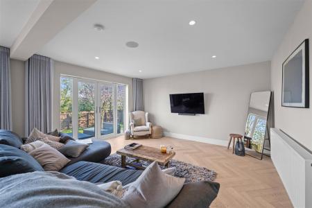 8 Valley Lane-06.jpg