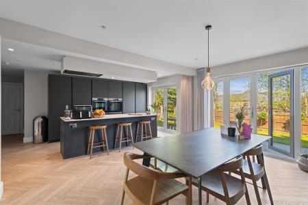 8 Valley Lane-12.jpg