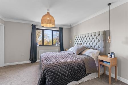 8 Valley Lane-24.jpg