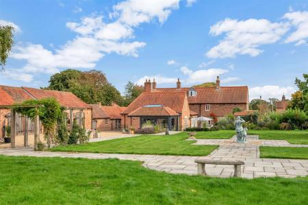 Yew Tree WEB PH-35.jpg