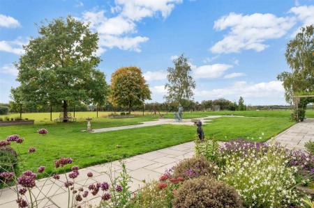 Yew Tree WEB PH-32.jpg