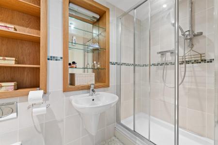 1 Whipling Close-25.jpg