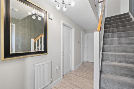 6 Dunsmore Avenue-01.jpg