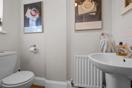 15 Main Street-18.jpg