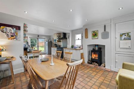 28 Main Street-9.jpg