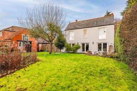 28 Main Street-6.jpg