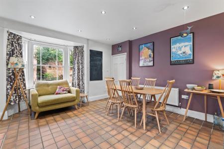 28 Main Street-11.jpg