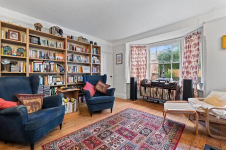 28 Main Street-14.jpg