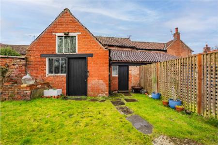 28 Main Street-9.jpg