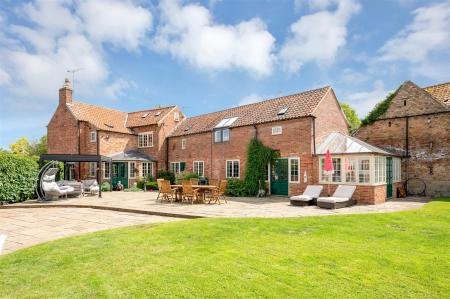 67 High Street WEB PH-14.jpg