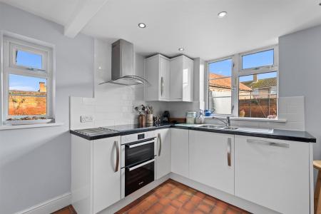 8 Newgate Street-9.jpg