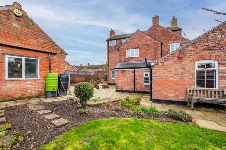 8 Newgate Street-4.jpg