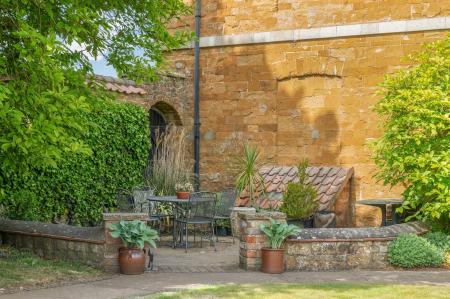 3 Scalford Road WEB PH-27.jpg