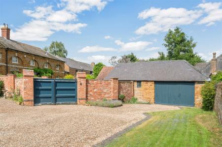 3 Scalford Road WEB PH-33.jpg