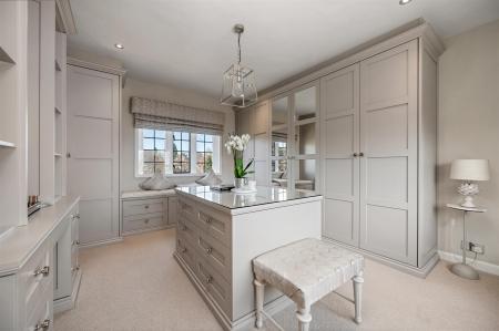 77 High Street WEB PH-111.jpg