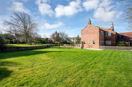 77 High Street WEB PH-47.jpg